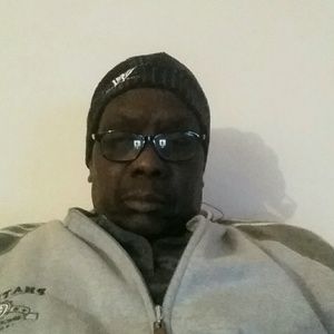 Meet your Posher, Abdou